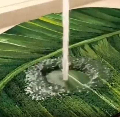 Banana leaf bathroom mat by 1h8x0d-zb, featuring an anti-slip design and a lush green leaf pattern, size 45x90 cm.