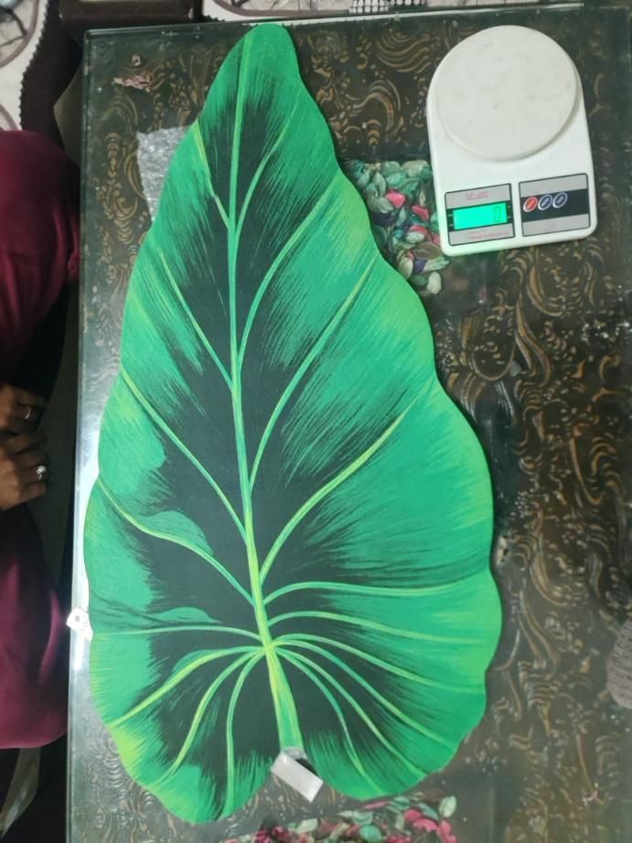 Leaf-patterned anti-slip bathroom mat (45x90 cm) by 1h8x0d-zb, showcasing vibrant green leaves on a soft surface.
