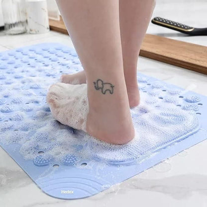 Silicon bathroom scrubber mat in blue with textured surface for effective cleaning, designed by 1h8x0d-zb.