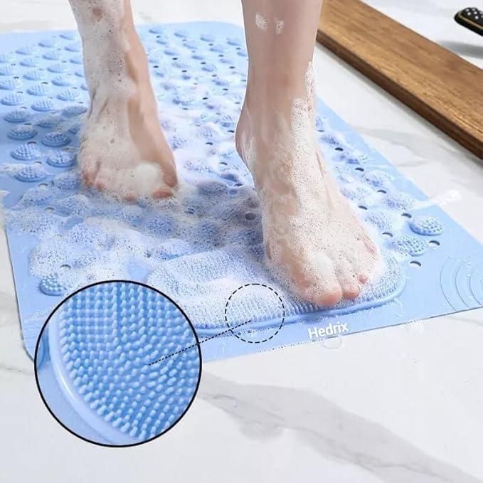 Silicon bathroom scrubber mat by 1h8x0d-zb in a textured design, ideal for effective cleaning and slip resistance.